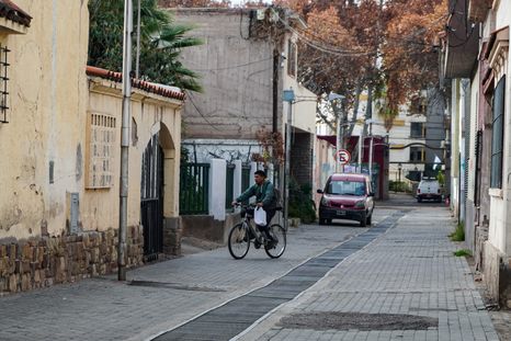 El encanto del pasaje Zeballos y una historia difícil de ignorar. El encanto del pasaje Zeballos y una historia difícil de ignorar.