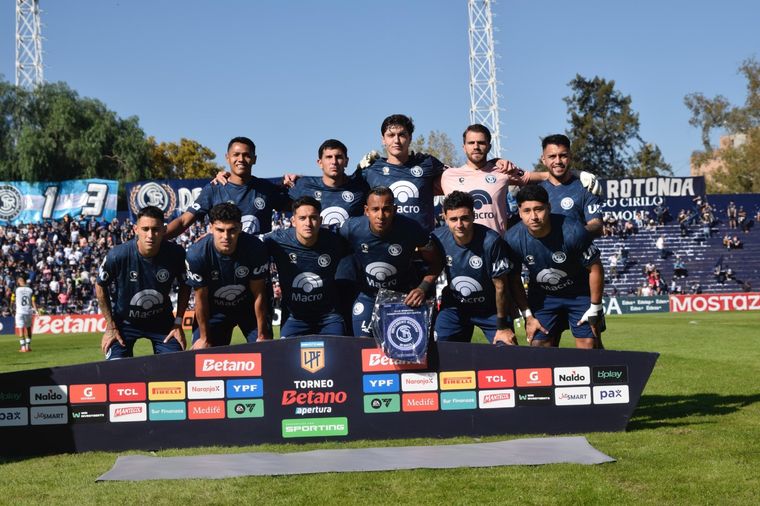 Este domingo se definirán los cruces de octavos, en donde Independiente Rivadavia jugará con uno de los grandes del fútbol argentino. Foto: Prensa Independiente Rivadavia