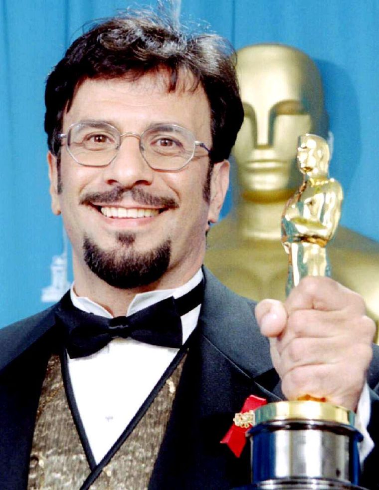 Premio Oscar en 1996 por la película Restauración. Premio Oscar en 1996 por la película Restauración.