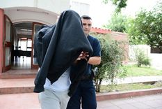 El hombre abusó de sus hijos y de su hijastra, pero recibió una condena indignante