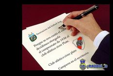 el nuevo titulo de river genero mas afiches