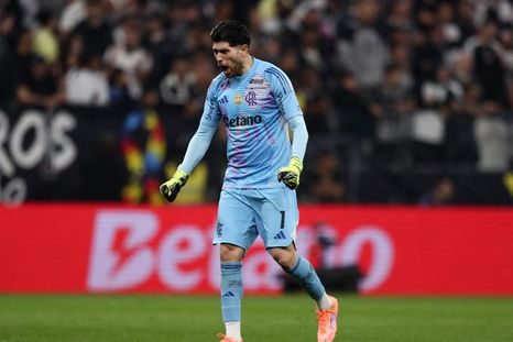 La divertida respuesta del DT de Flamengo sobre si imagina a Agustín Rossi atajando para la Selección de Brasil La divertida respuesta del DT de Flamengo sobre si imagina a Agustín Rossi atajando para la Selección de Brasil