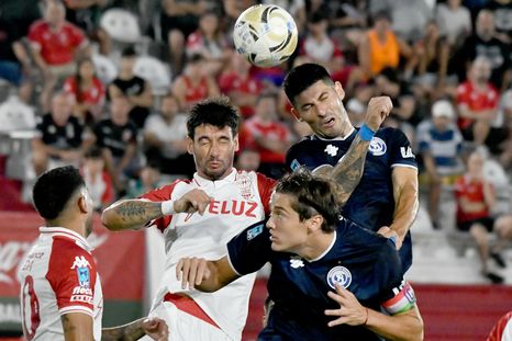 Independiente Rivadavia recibe a Huracán en el Gargantini.