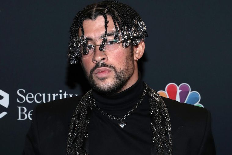 Bad Bunny vuelve a tener un polémico comportamiento con un fan.