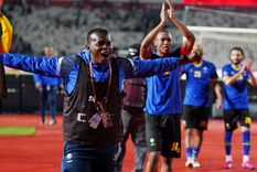 Con un DT argentino, Tanzania pasó de ronda en la Copa Africana por primera vez en su historia.