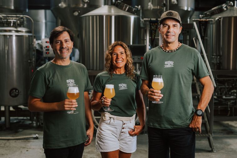 Mariana Rodríguez, Leo Ferrari y Pablo Rodríguez Foto: Gentileza Antares