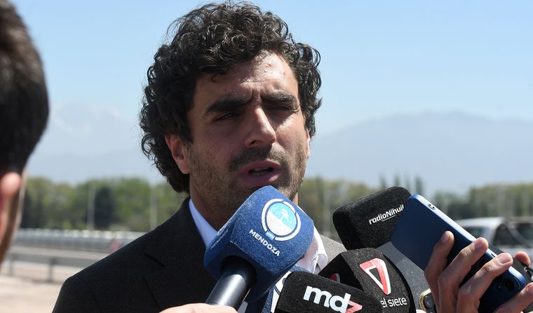 Natalio Mema, ministro de Gobierno de Mendoza. Natalio Mema, ministro de Gobierno de Mendoza.