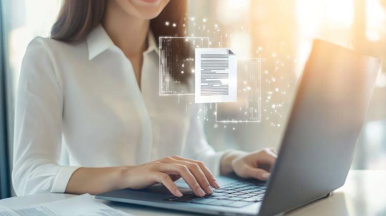 Muchas empresas aún mantienen circuitos manuales para la firma de documentos. Muchas empresas aún mantienen circuitos manuales para la firma de documentos.