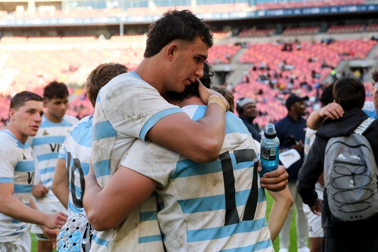 Los Pumitas tienen alineación confirmada para el estreno en el Mundial contra Gales.