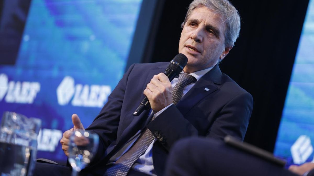 Luis Caputo anunció que mandará un nuevo proyecto de Inocencia Fiscal e insistirá con 