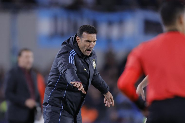 Scaloni termina de definir el once, con varias sorpresas. Scaloni termina de definir el once, con varias sorpresas.