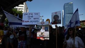 Miles de manifestantes en las calles de Tel Aviv pidieron por los rehenes que mantiene secuestrado Hamás Foto: EFE