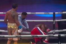 Holyfield fue noqueado. Foto: Captura