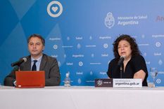 revelan que el segundo de carla vizzotti fue quien vacuno a duhalde y su familia