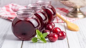 Magia frutal: Receta de mermelada de cerezas sin azúcar fácil y rápida. Magia frutal: Receta de mermelada de cerezas sin azúcar fácil y rápida.