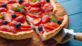 Deleita tus sentidos con nuestra tarta de frutos rojos. Foto: Shutterstock Deleita tus sentidos con nuestra tarta de frutos rojos. Foto: Shutterstock