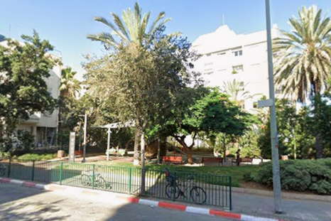 en plena guerra en medio oriente, un terreno de iran permanece en el corazon de tel aviv en plena guerra en medio oriente, un terreno de iran permanece en el corazon de tel aviv