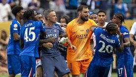 El momento de la repudiable agresión de Luis Enrique a Joao Pedro tras la final del Mundial de Clubes. El momento de la repudiable agresión de Luis Enrique a Joao Pedro tras la final del Mundial de Clubes.