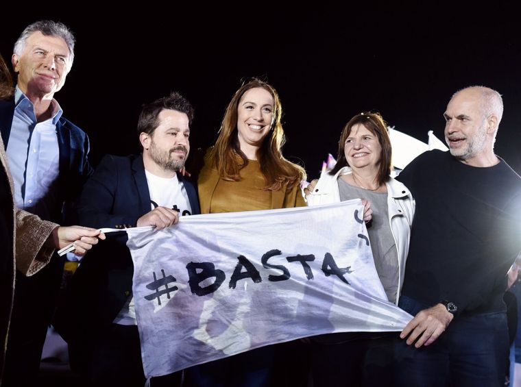 Los radicales apuestan por Facundo Manes, mientras que el PRO aún no define a su líder.