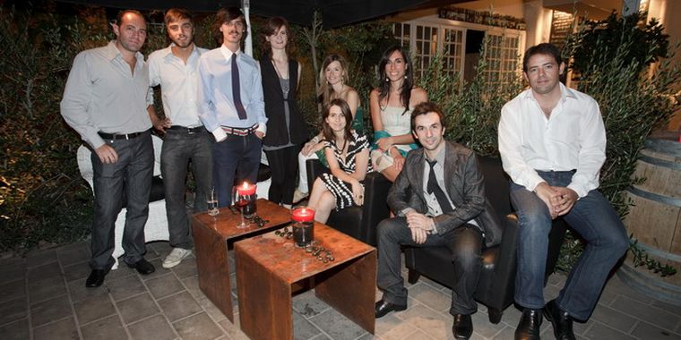 ¡Hay equipo! Horacio Duek, Gastón Suárez, Joaquín Seguí, Elena Cutri, Ivana Juanatey, Eliana Di Paolo, Silvina Barbanente, Matías Cruz y Carlos Duek. Foto: Federico Croce / MDZ