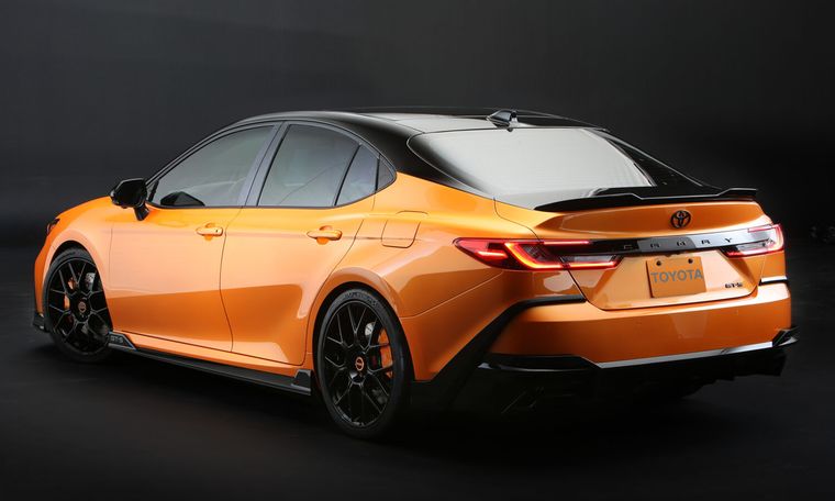 Camry_GT-S_Concept_Toyota_SEMA_2025_Hi-res_5-1500x900