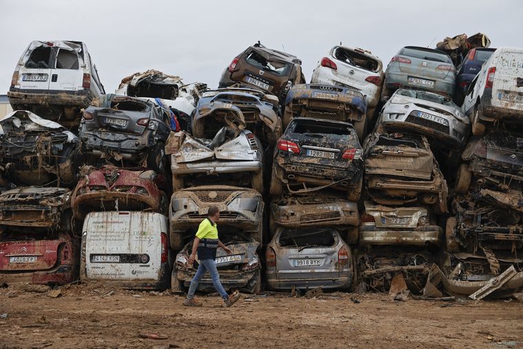 Una de las postales del temporal en Valencia y sus consecuencias Foto: EFE