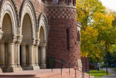 La Universidad de Harvard ve afectado su prestigio por lo ocurrido en la morgue. Foto: harvard.edu