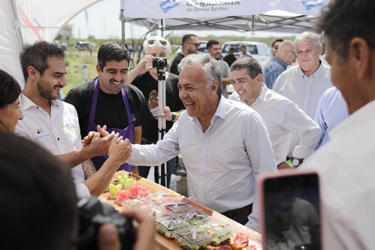 Cornejo, de campaña en Alvear. Foto: Prensa Cornejo