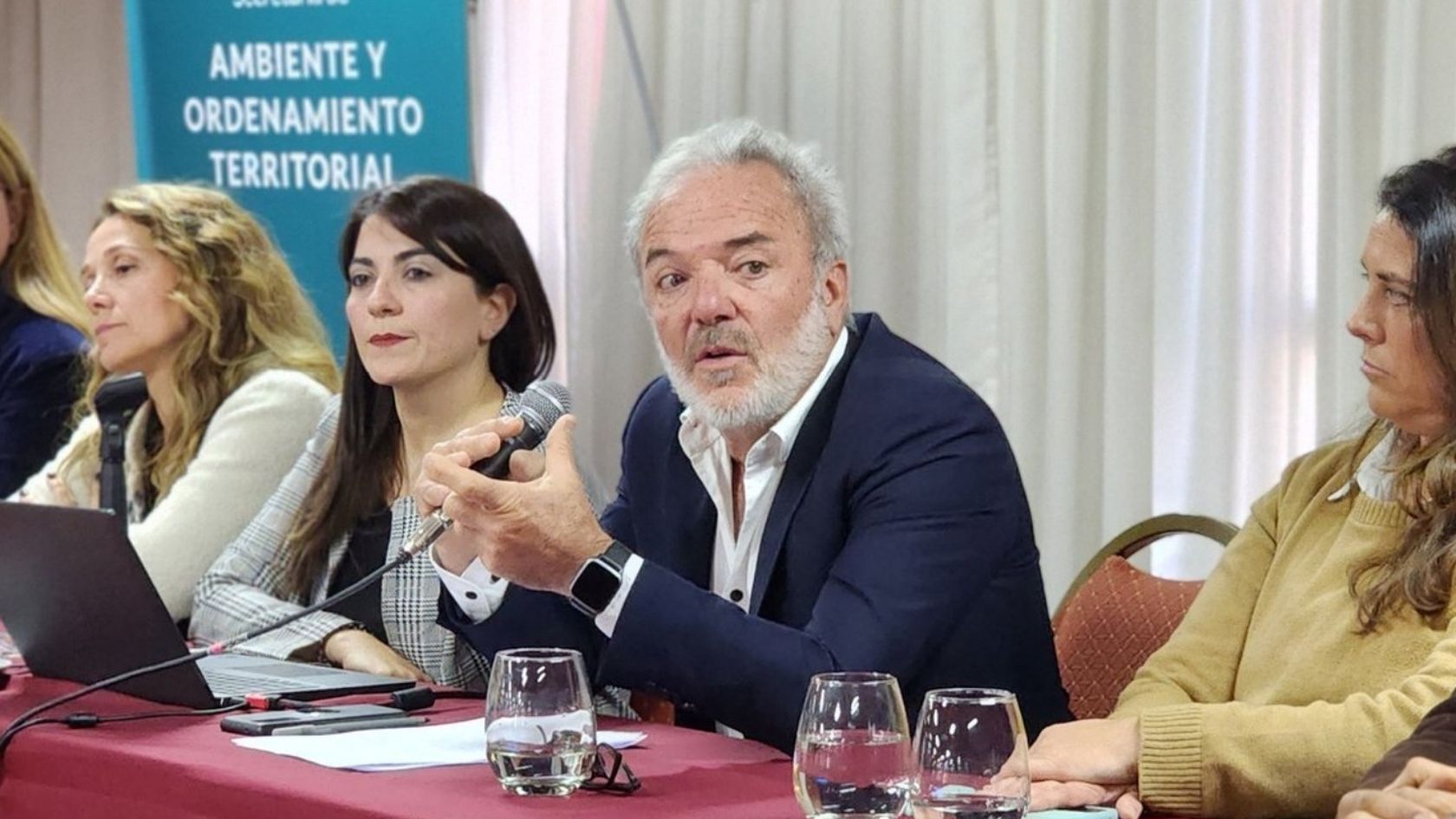 Humberto Mingorance brindó detalles de las obras que realiza Aysam para solucionar los desbordes cloacales en Los Corralitos.