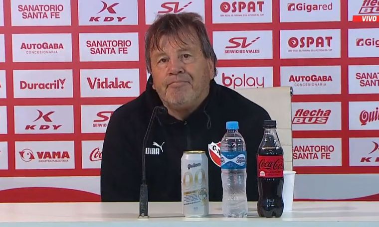 Zielinski se mostró molesto por el rendimiento como visitante de su equipo.