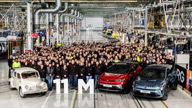 Renault fabricó 11 millones de autos en su planta de Valladolid Renault fabricó 11 millones de autos en su planta de Valladolid