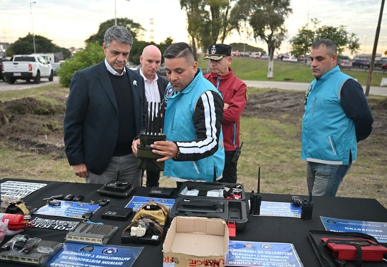 La Policía de la Ciudad desarticuló tres bandas dedicadas al robo de vehículos. Foto: Gobierno de la Ciudad