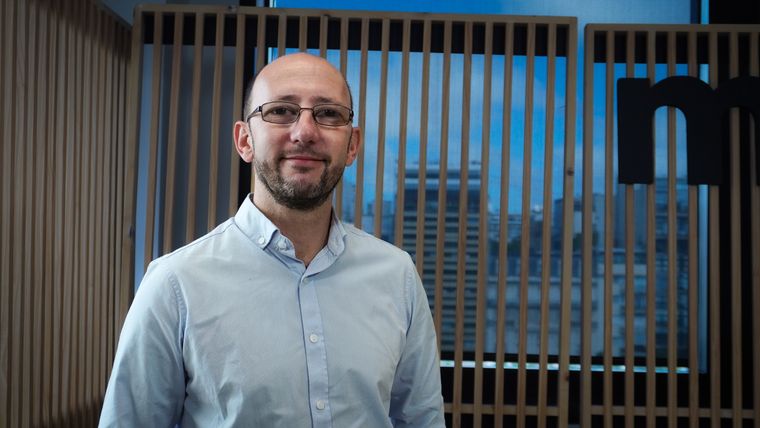 Matías Mute fundó Promociones Aéreas hace 15 años y al día de hoy publican 450 ofertas anuales en materia turística. Foto: Analía Melnik/MDZ