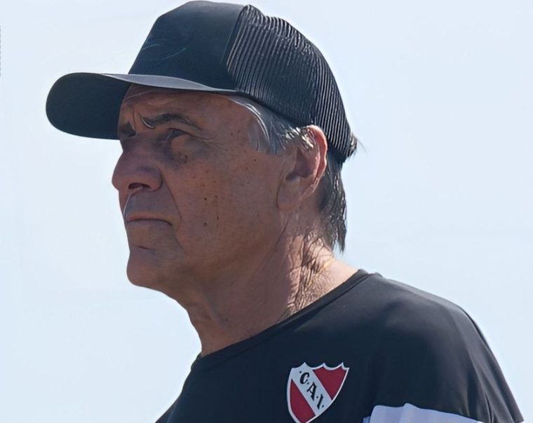 Hugo Tocalli podría renunciar en Independiente como Coordinador de Inferiores.