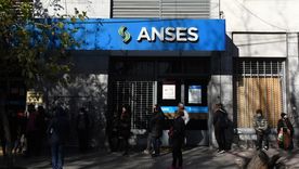 Anses confirmó el aumento de la AUH que regirá desde diciembre. Anses confirmó el aumento de la AUH que regirá desde diciembre.