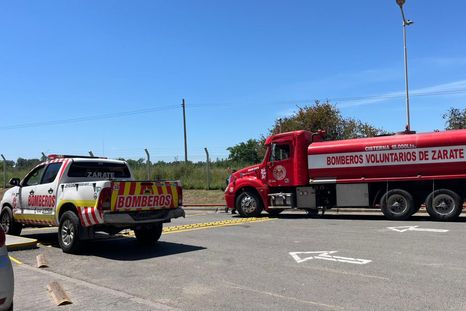 La Autopista Ezeiza-Cañuelas quedó nuevamente habilitada al tránsito este sábado, luego de haber permanecido cerrada por la explosión.