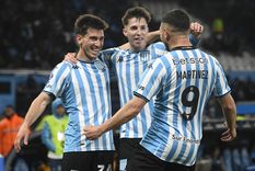Racing celebra al ritmo de sus goleadores. Foto: FotoBaires Racing celebra al ritmo de sus goleadores. Foto: FotoBaires