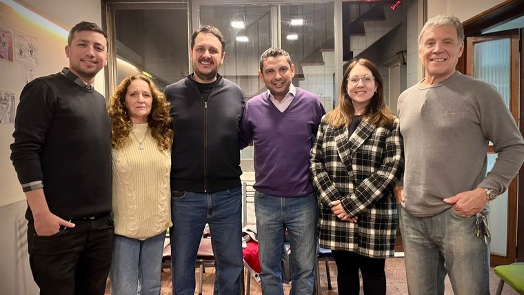 Algunos referentes del FIT: Nicolás Fernández, Marcia Marianetti, Lautaro Jiménez, Víctor Dávila, Laura Espeche, Gerardo Uceda. Imagen de Archivo.