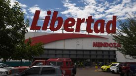 El hipermercado Libertad se encuentra en crisis. El hipermercado Libertad se encuentra en crisis.