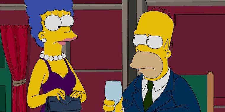 MARGE Y HOMERO SIMPSON, PERSONAJES DE LOS SIMPSON Foto: FOX