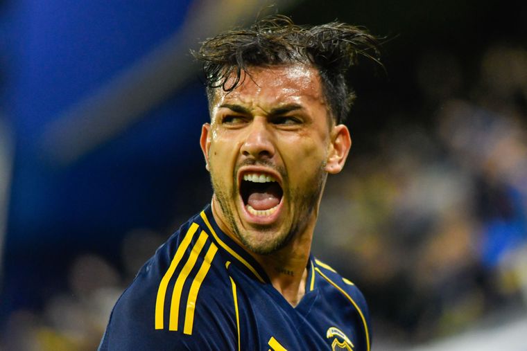 El padre de Paredes se refirió a los rumores de la supuesta salida de Lean de Boca.