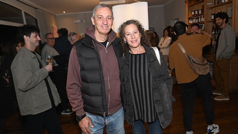 Marcelo González y Erica Horwitz. Marcelo González y Erica Horwitz.