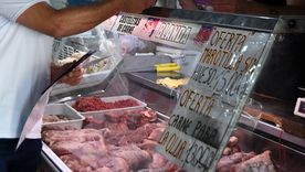 El precio de la hacienda en pie subió 8,5% en febrero y llevó la suba anual a 72,7%, más del doble de la inflación anualizada según el último IPC, que marcó 33,1%. El precio de la hacienda en pie subió 8,5% en febrero y llevó la suba anual a 72,7%, más del doble de la inflación anualizada según el último IPC, que marcó 33,1%.