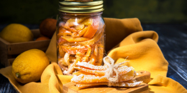 La cáscara de naranja puede tener múltiples usos en casa. Foto: Shutterstock La cáscara de naranja puede tener múltiples usos en casa. Foto: Shutterstock