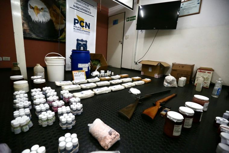 El secuestro de todos los elementos