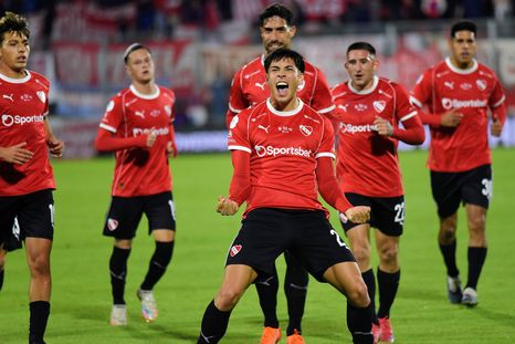 Independiente superó a Unión en el Coloso Marcelo Bielsa por 16avos de final. Independiente superó a Unión en el Coloso Marcelo Bielsa por 16avos de final.