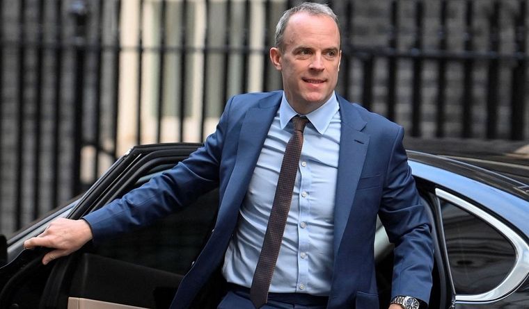 Dominic Raab Raab cumplió su promesa y dimitió. Foto: Efe.
