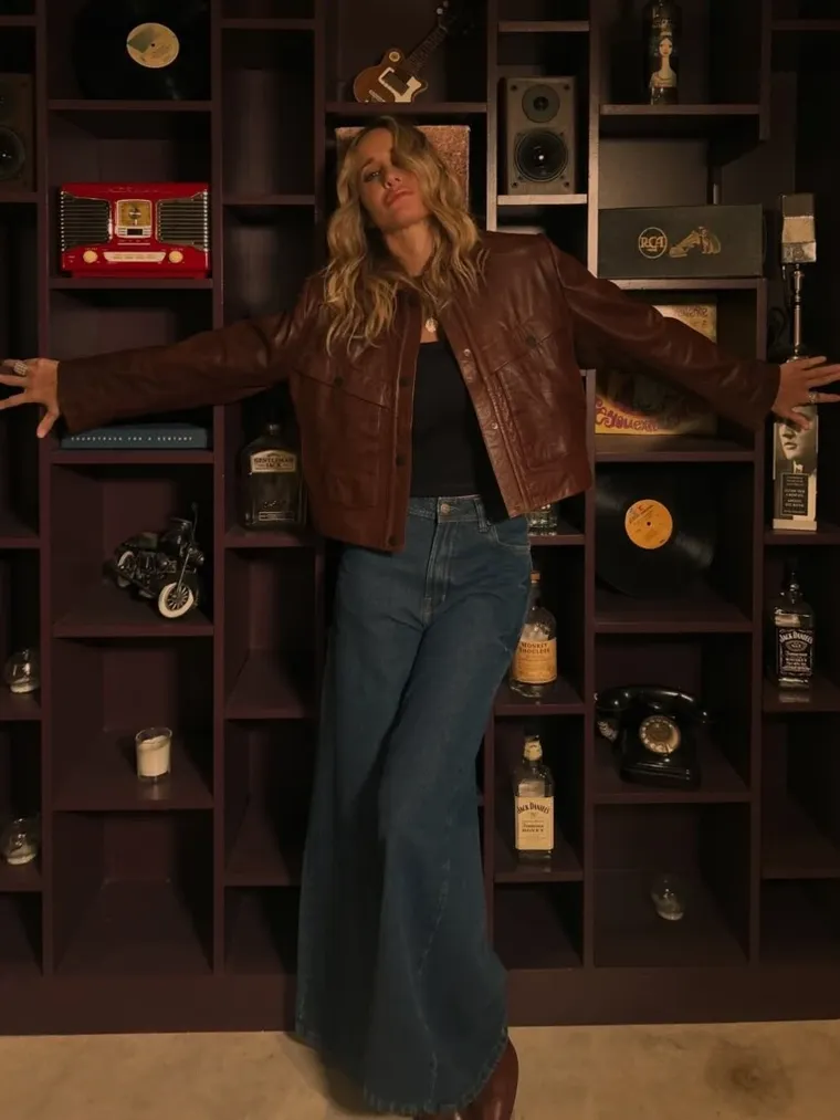 Un look versátil que funciona de día y de noche. Un look versátil que funciona de día y de noche.