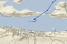 El Caoba frente a Puerto Argentino. Foto: Registro Satelital El Caoba frente a Puerto Argentino. Foto: Registro Satelital