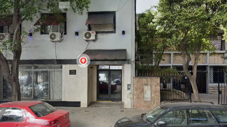 Un jubilado de 66 años fue hallado muerto en un hotel alojamiento en el barrio porteño de Liniers Foto: NA